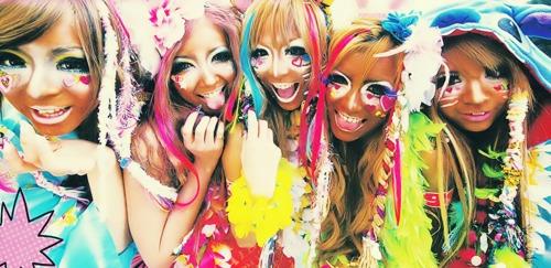 Ganguro girls