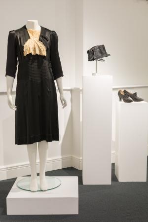 1920s dress, shoes, and cloche hat 1920s dress, shoes, and cloche hat